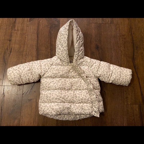 GAP Other - Baby GAP Girls’ Fleece Heavy Coat Leopard 6-12